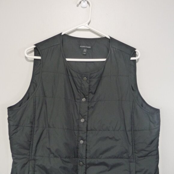 EILEEN FISHER SIZE LARGE QUILTED VEST BLACK - Picture 2 of 6